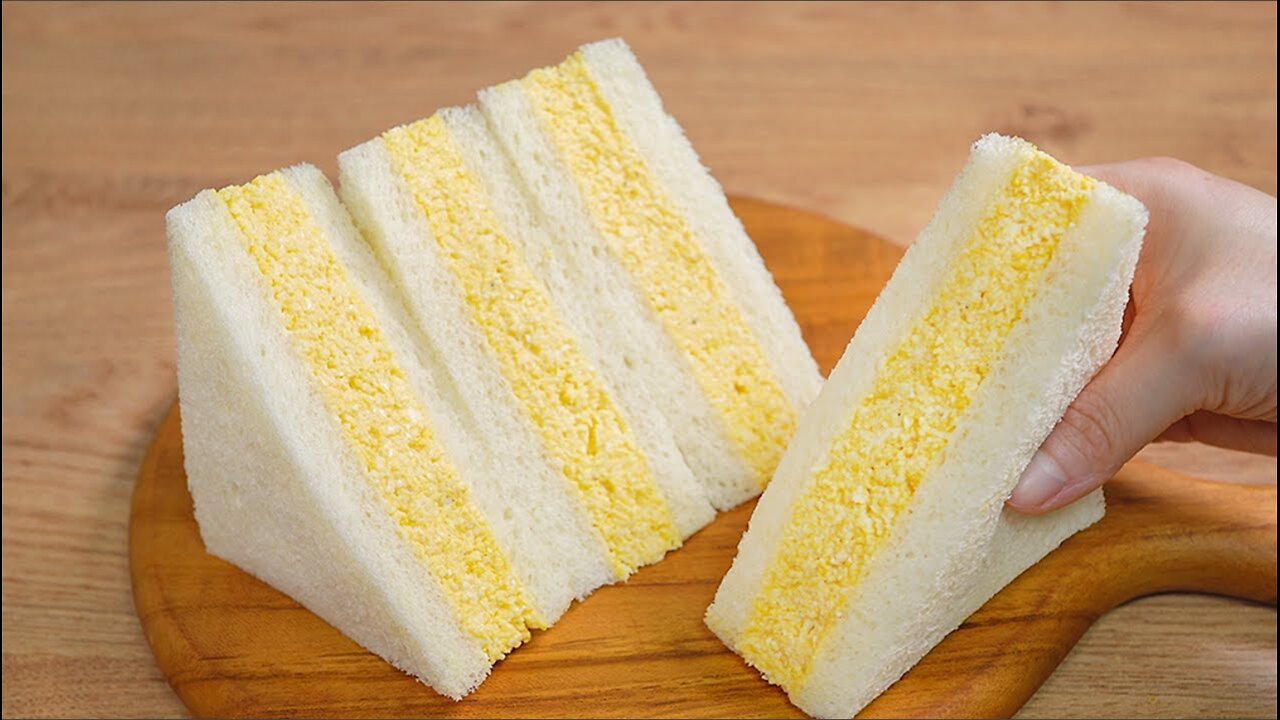 Super Fluffy Egg Mayo Sandwich Recipe :: Melts In Your Mouth