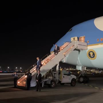 PRESIDENT TRUMP ARRIVES IN Palm Beach, FL