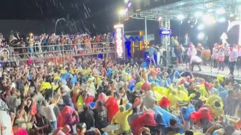 Lluvia de Cerveza en Concierto