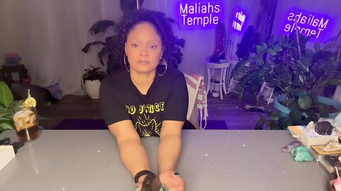 Maliah's Temple 2025 Leo ♌️ Illusions of Grandeur Leading you into February.