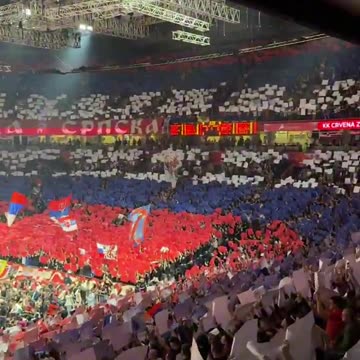 🇷🇺 "Katyusha", "Do You Know" e il tricolore russo: l'atmosfera alla partita di basket