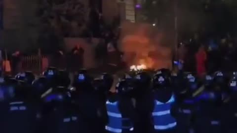 Riots break out in Romania after the EU banned nationalist Georgescu from running in the Election