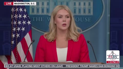 Karoline Leavitt Strips WHCA of Its "Monopoly" Over White House Press Access