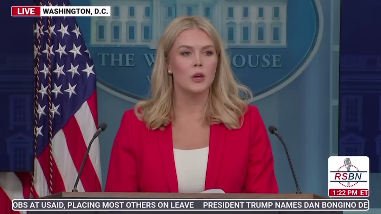 Karoline Leavitt Strips WHCA of Its "Monopoly" Over White House Press Access