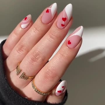 🎀💖 Adorably Cute Valentine's Nails to Melt Your Heart!
