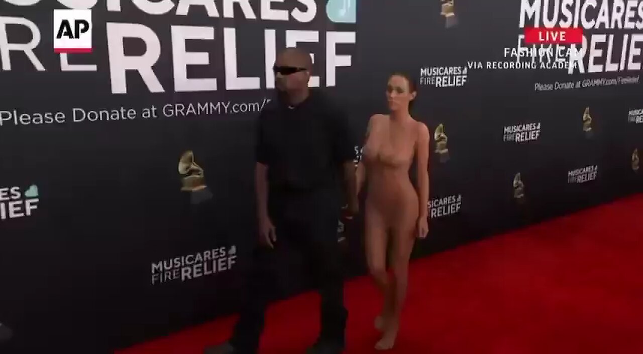 Kanye West makes an uncommon appearance at the Grammy Awards alongside his wife, Bianca Censori