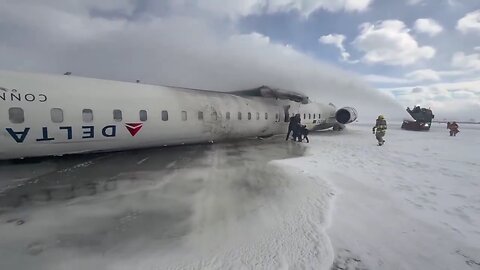 🚨BREAKING: Delta Plane CRASH, Wings Ripped-Off | Massive Explosion Flips Plane UPSIDE DOWN