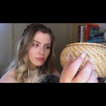 Handcrafted Elegance: The Art of Woven Baskets 🧺🌿 #Handcrafted #HomeDecor #BasketArt