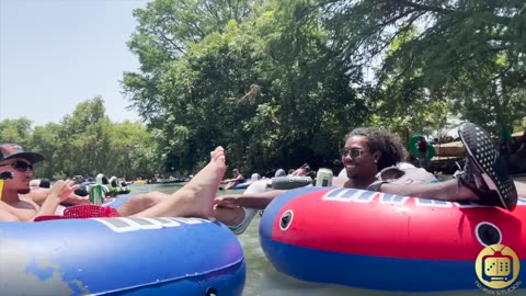 We Floated the MOST BEAUTIFUL river in TEXAS!! (GOT LOST!) - Tr36ixTv VLOG Episode 10