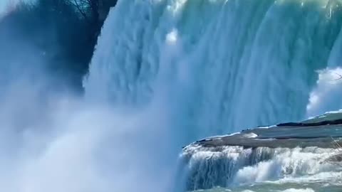 🌟 The Breathtaking Beauty of Niagara Falls