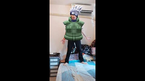 "Transformed into the classic character of "Naruto" Hatake Kakashi, wearing a green standard Konoha