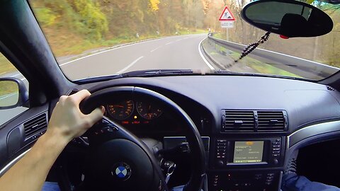 BMW M5 E39 Onboard POV Drive in the Mountains Acceleration V8 Sound Shift Down Landstrasse