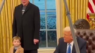 President Trump, ElonMusk , and little X in the Oval Office 🇺🇸