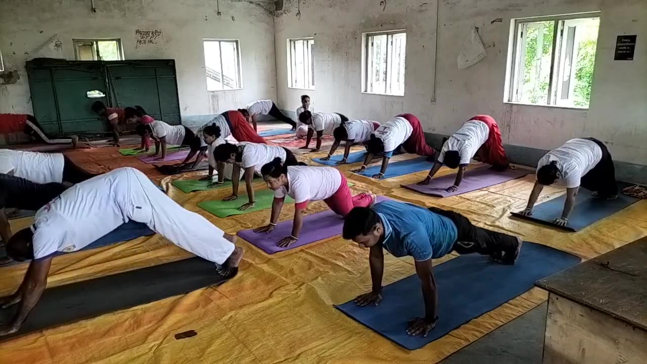 60 minutes Early Morning Yoga Session