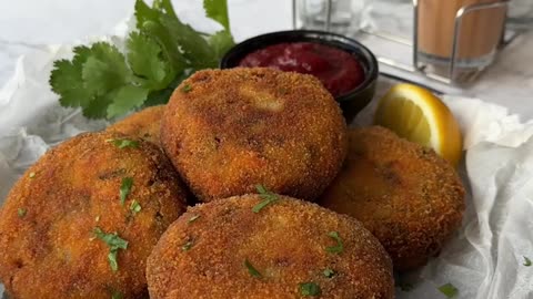 Crispy Cheesy Chicken Potato Cutlets 😋😋🤤🤤