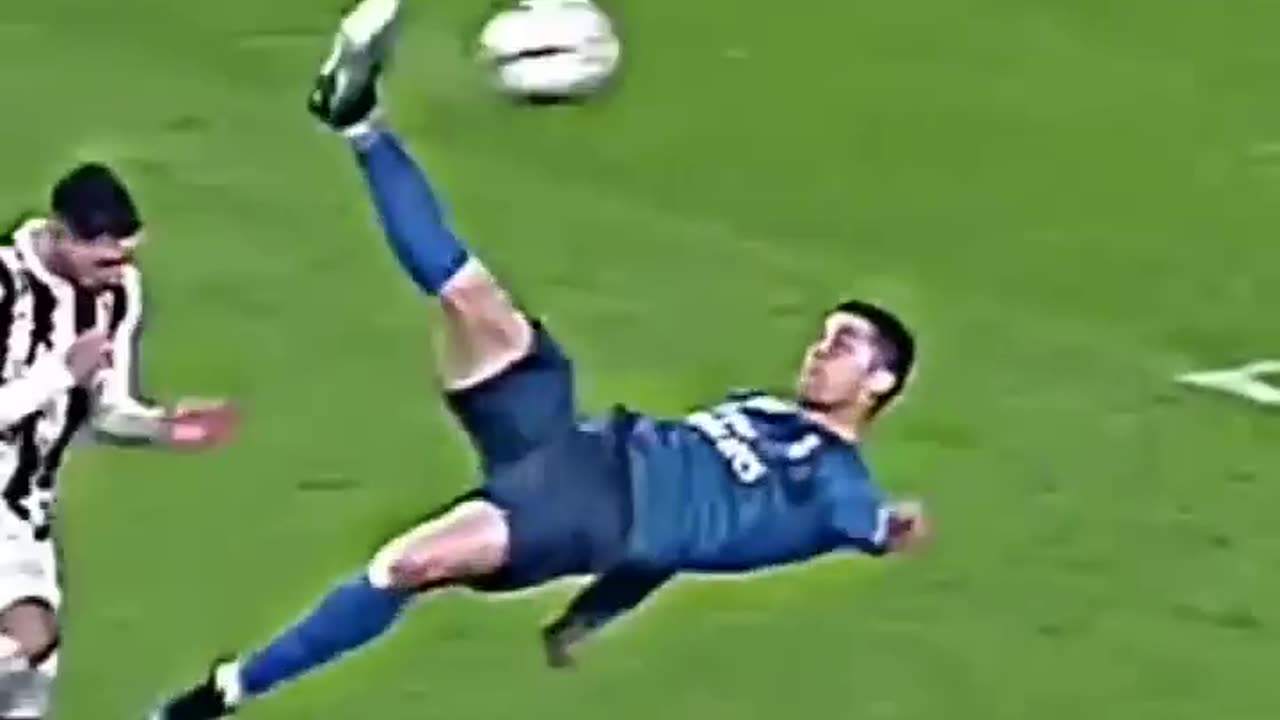 Ronaldo Bicycle kick🐐.