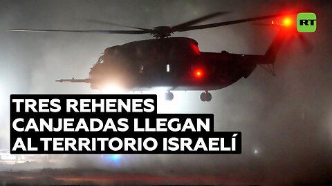 Tres rehenes canjeadas llegan al territorio israelí