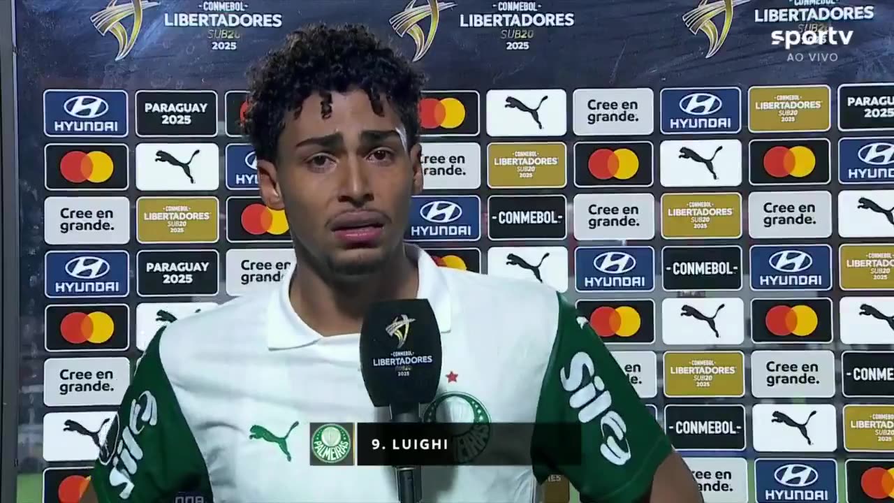 18 year old Palmeiras talent, Luighi breaks down in tears after being racially abused once again: