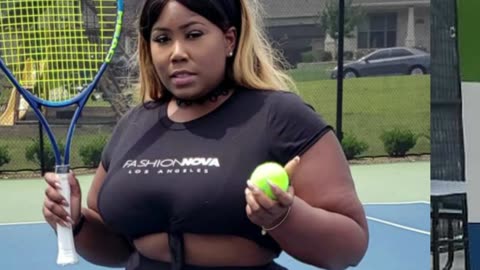 Most Curvy American Beauty Chrisy Chris VS Wintar Rose 