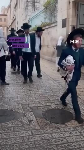Jews spitting on Nuns in Israel