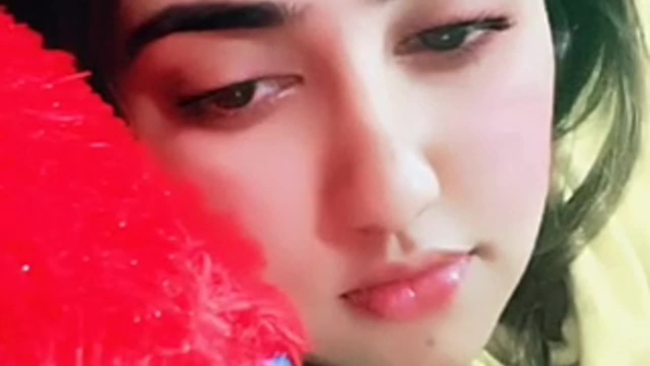Pakistani new young girls Audury open live Happy New Year pat-2
