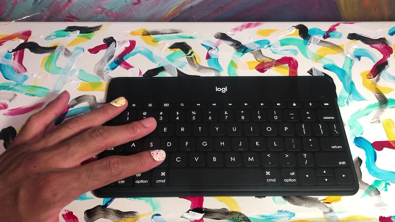 Logitech Keys-to-Go Bluetooth BLACK Keyboard REVIEW