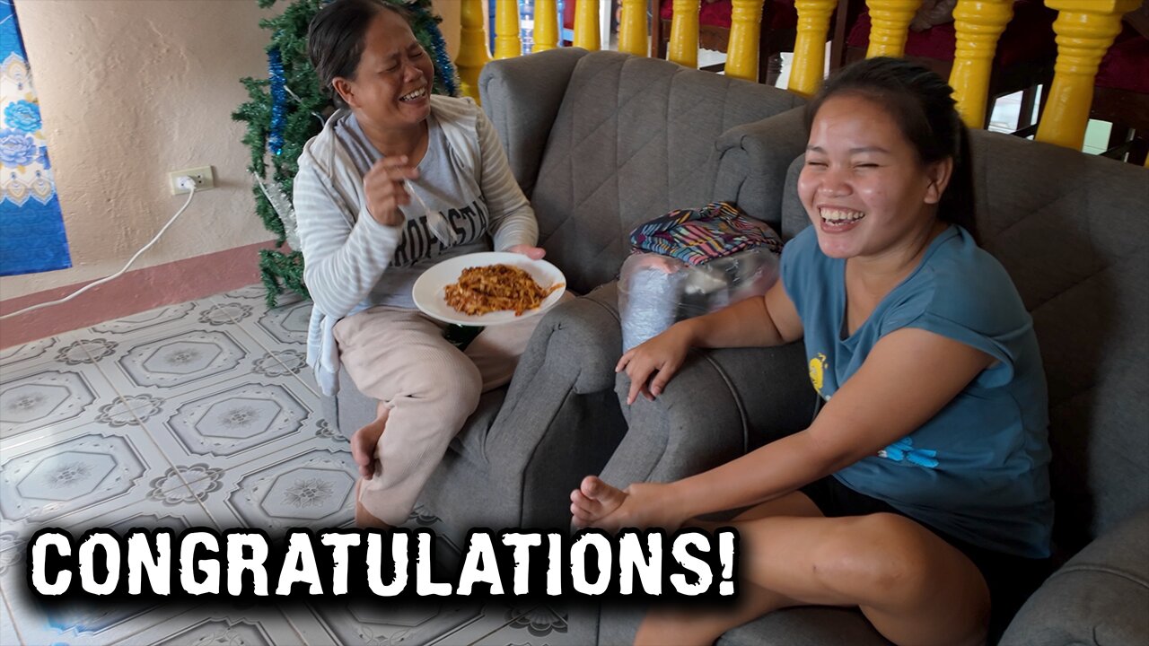 One Filipina Sister Is Pregnant, I'm Setting Up My Seaside Grill, and Visit to Pia's House