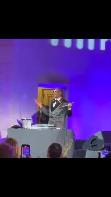 Snoopy Dogg DJ's At The First Ever Crypto Ball For Trump's Inauguration