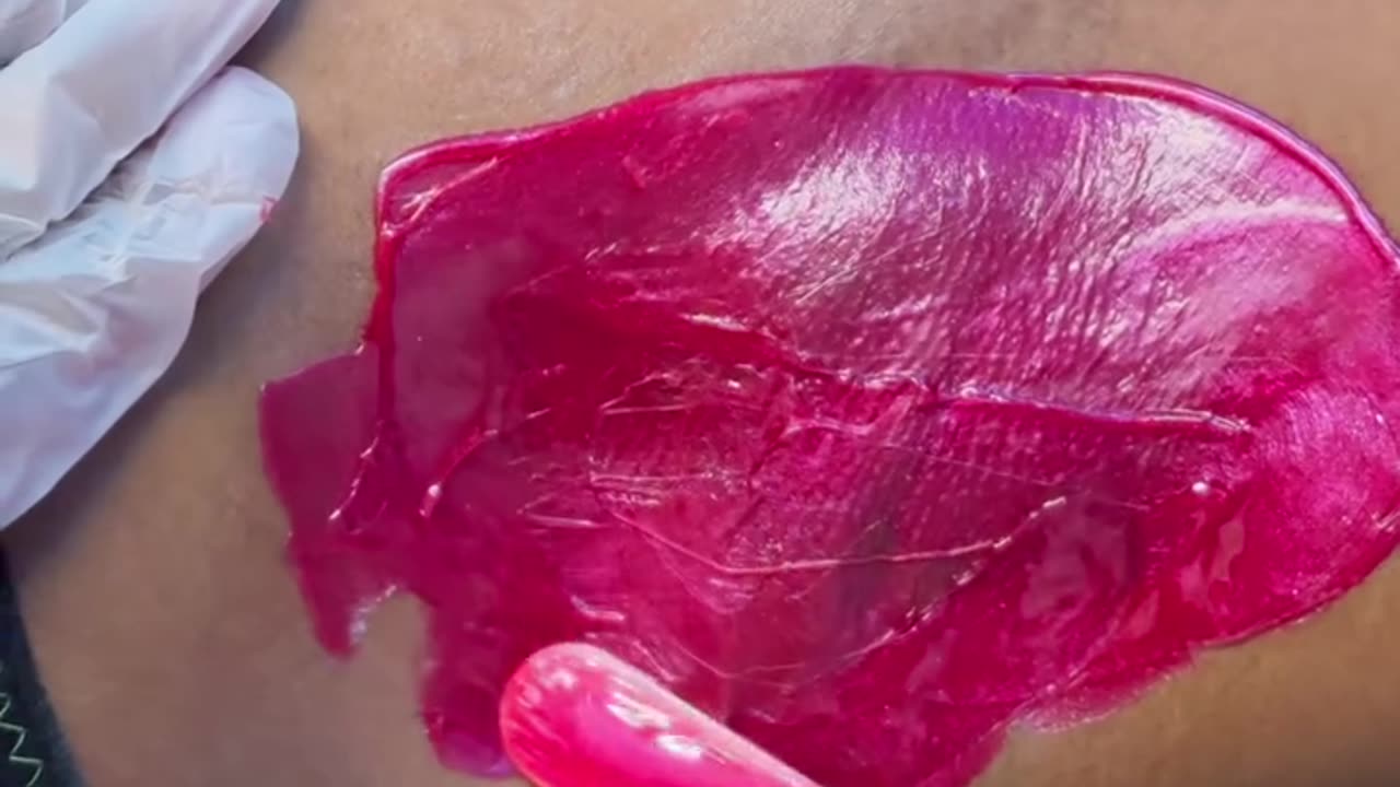 Underarm Waxing with Sexy Smooth Cherry Desire Scented Hard Wax | @stunningesthetics
