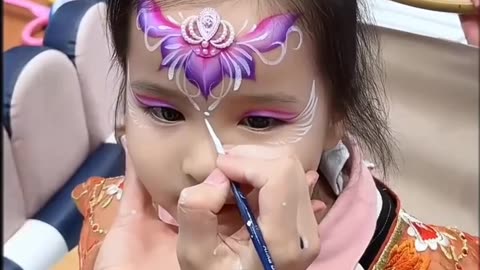 Face Art Magic: Transforming Kids into Masterpieces