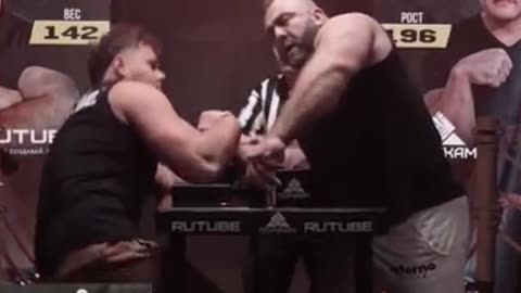 Schoolboy Destroys Giant Opponent