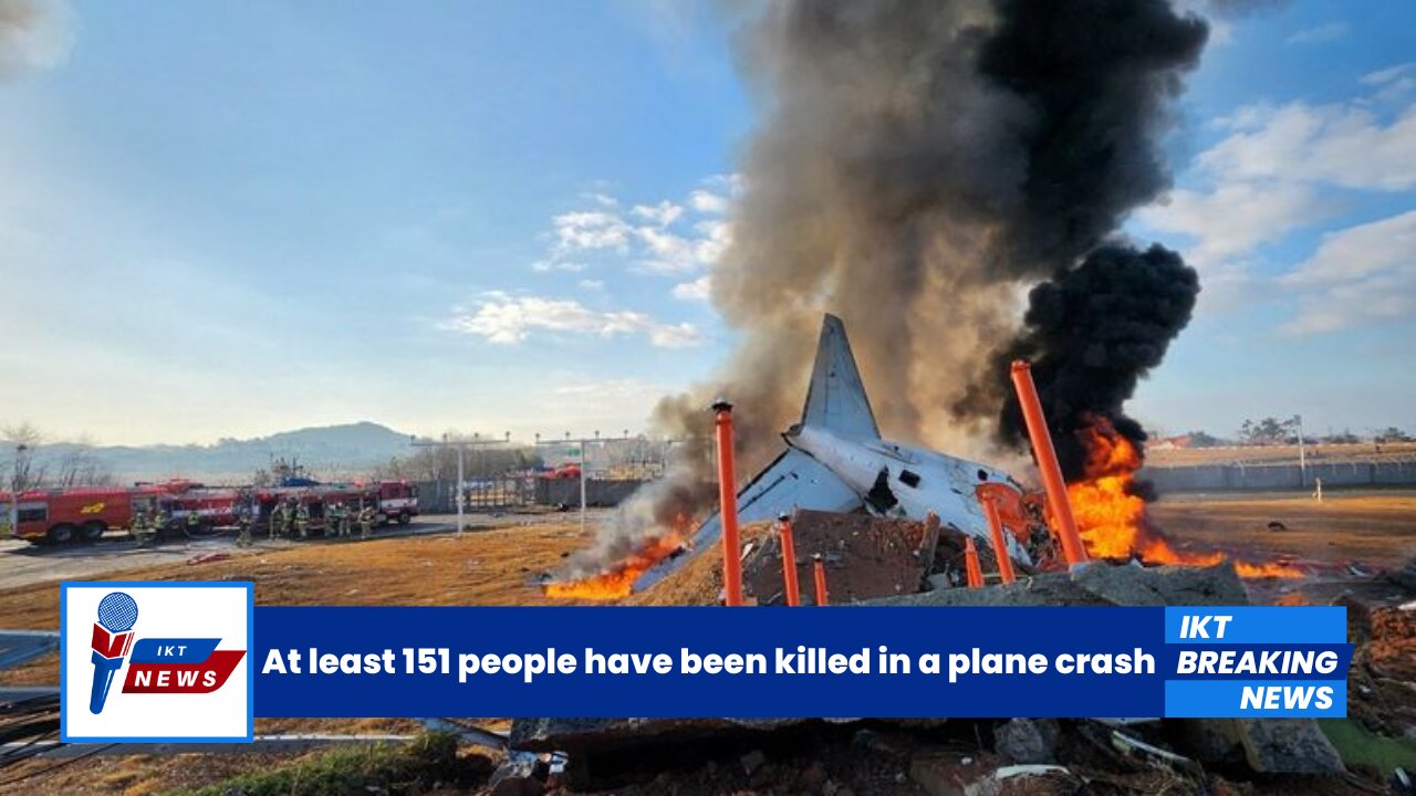 At least 151 people killed as plane crashes while landing at South Korea airport