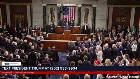 Democrats Try to Boo Trump Announcing Mandate to Govern, Get Drowned Out by Chants of "USA!"