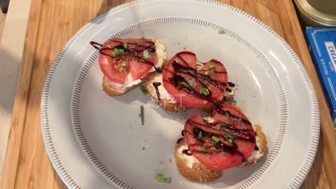 Cream Cheese And Tomato Open Sandwich