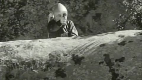 Radar Men from the Moon - 1952 Cinema Serial Ep. 09 Battle in the Stratosphere