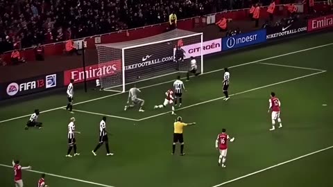 Old Arsenal was unstoppable ☠️ | Follow for more content like this! #Futbol #soccer #sports