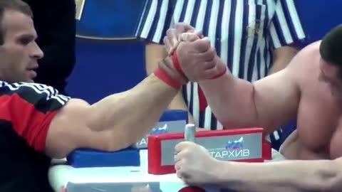 Denis Cyplenkov vs Andrey Pushkar