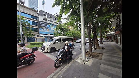 Typical Midday Traffic in Bangkok 🛵🇹🇭