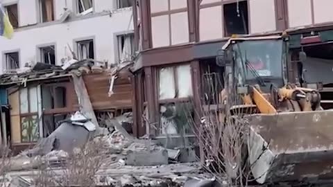 The aftermath of the Russian missile attack on Kryvyi Rih last night. Four people