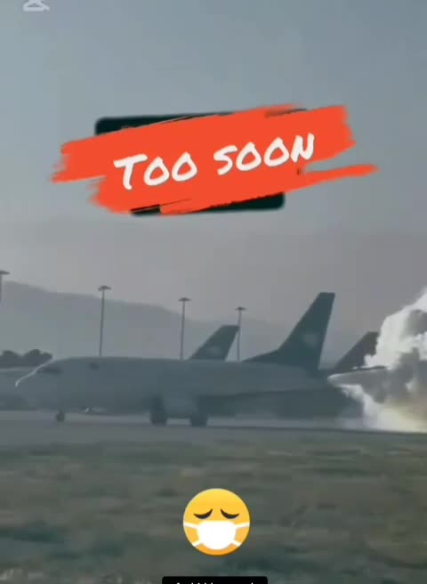 Chemtrail plane accidentally starts dispersing on Runway