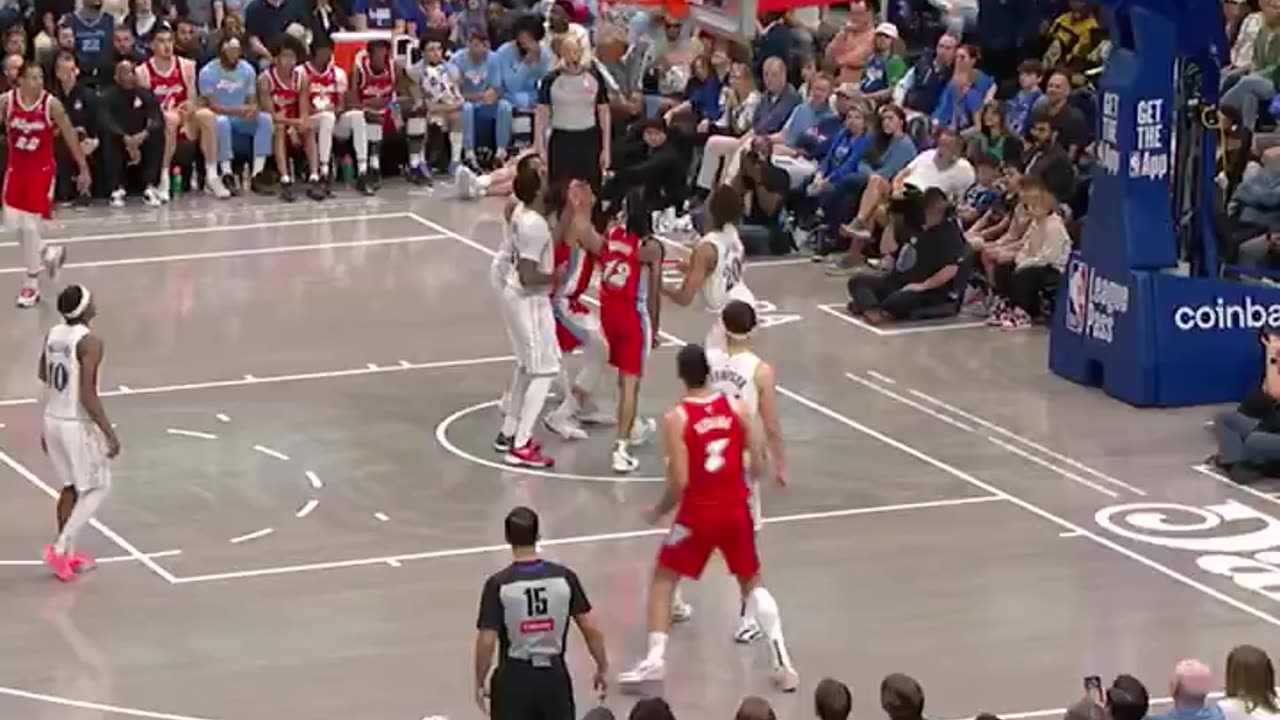NBA - Ja with some ridiculousness off the bounce and in the air 😮‍💨