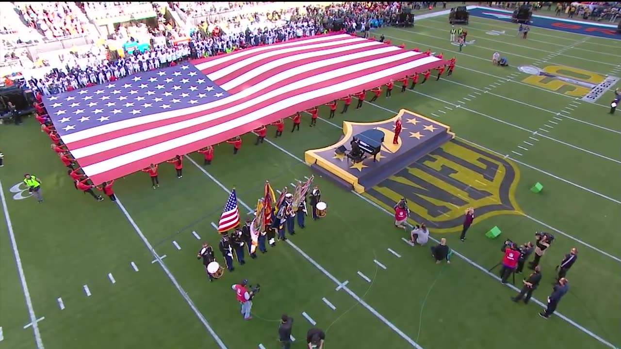 Lady Gaga - Star-Spangled Banner (Live at Super Bowl 50)