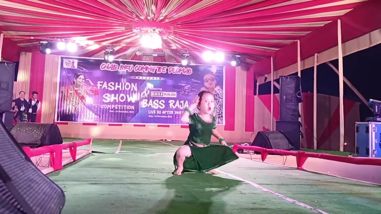 Aaj ki raat maja song dance little girl // bollywood song