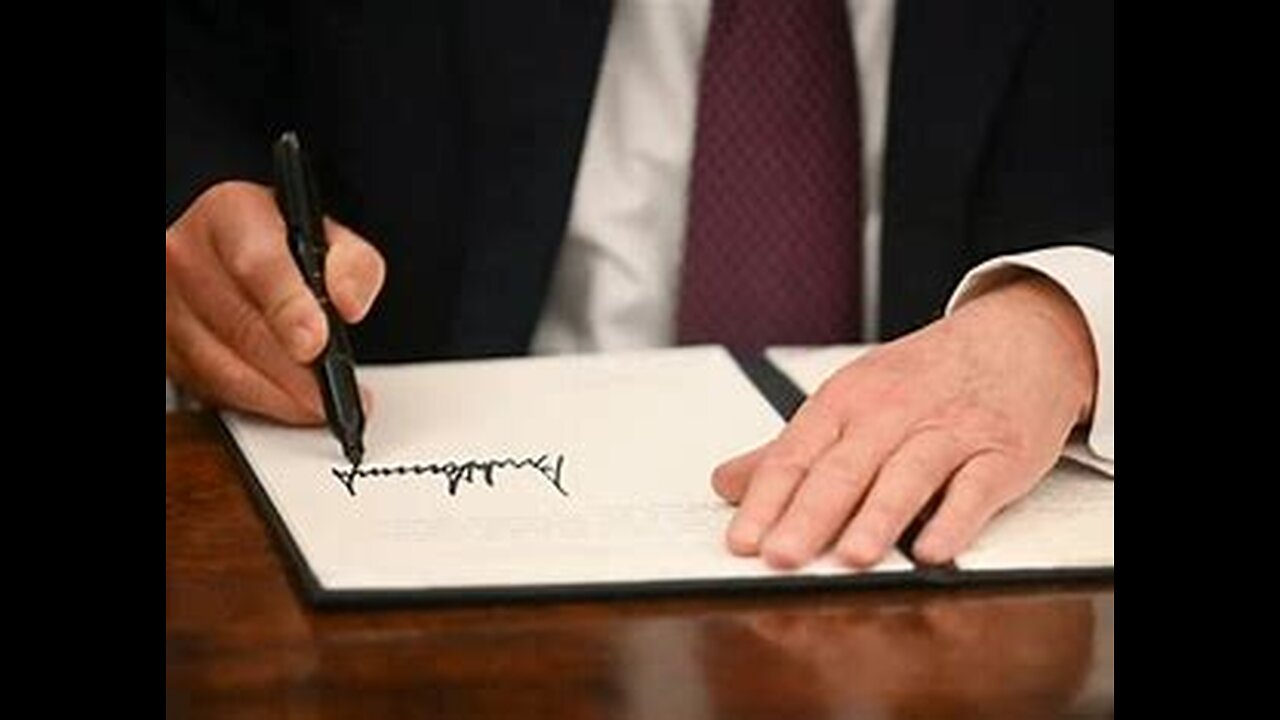 President Trump Is Not The Only One With A Unique Signature