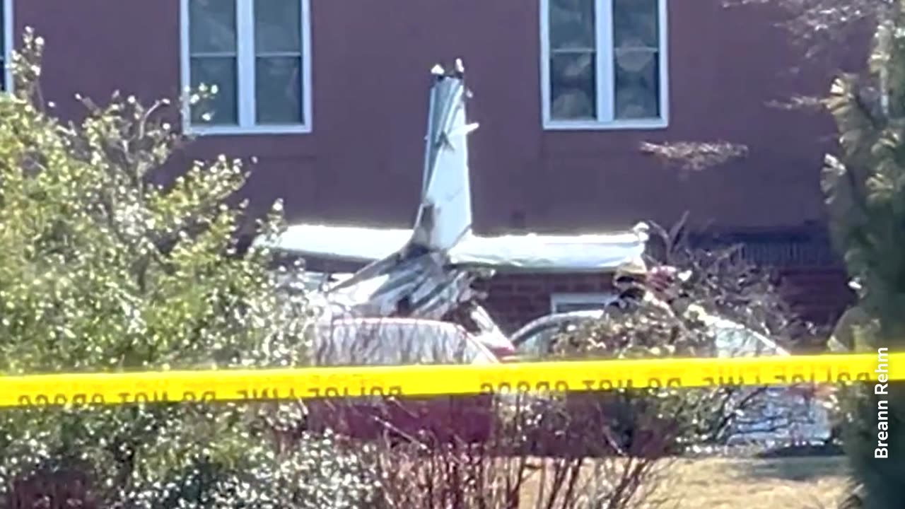 Small plane crashes into Pennsylvania retirement community parking lot