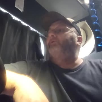 truck driving school does NOT make you a truck driver! #trucker #truckdrivers #truckinglife