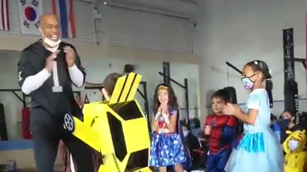 Costume Contest