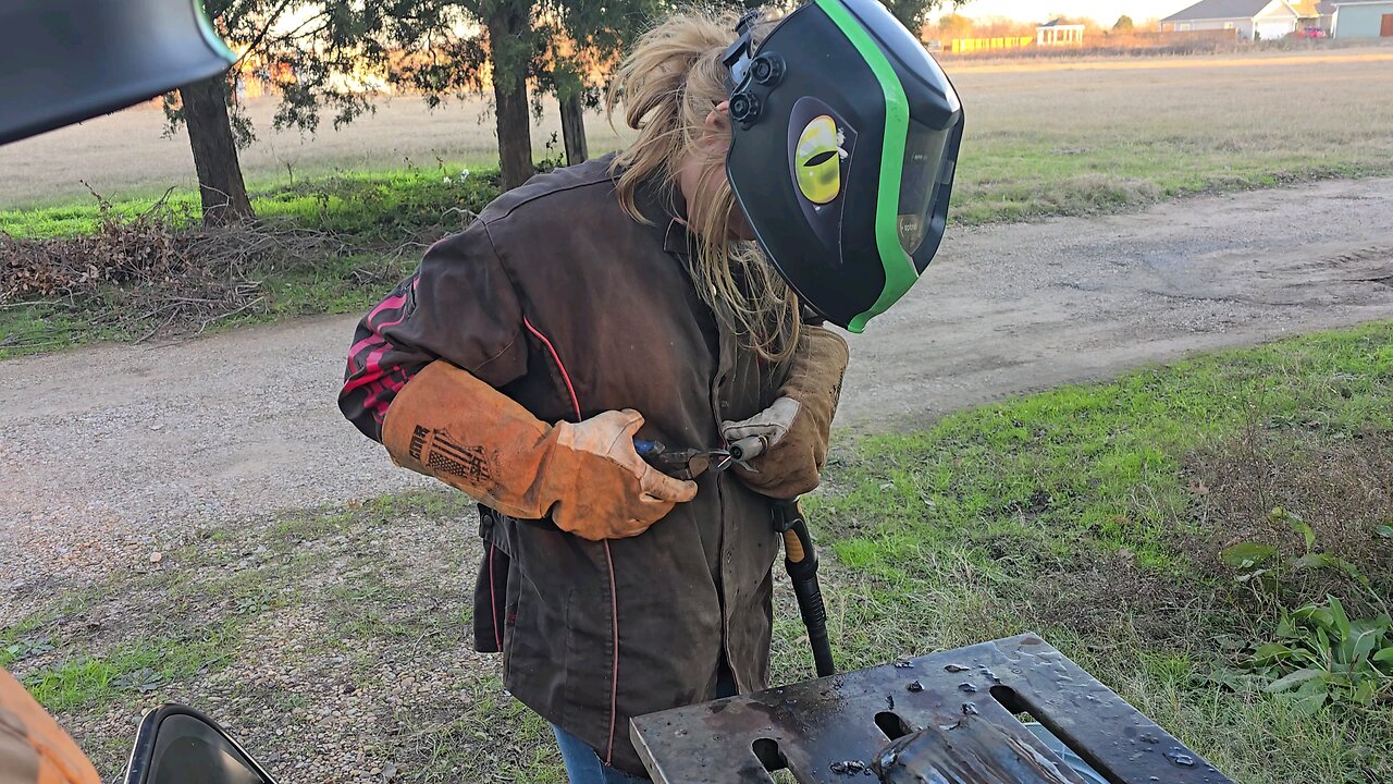 Young Girls .045 Dual Shield Welding