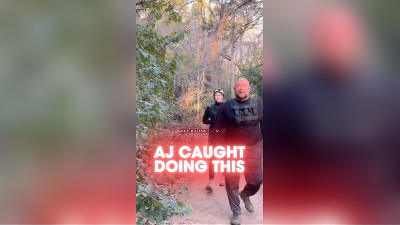 Alex Jones Caught Doing This To Lose Weight - 1/25/25