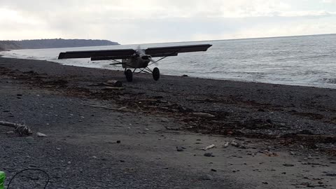 Short Beach Takeoff - Alaska Bush Flying